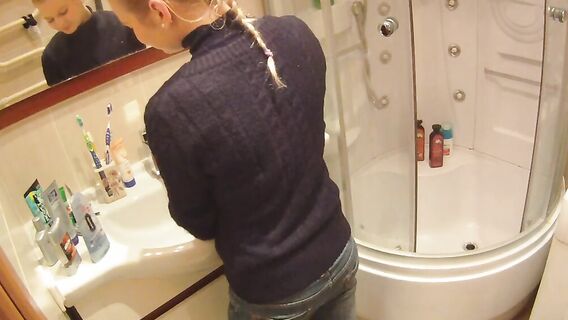 Угостил хурмой и трахнул