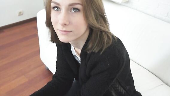 Русский агент трахнул стройную студентку на кастинге