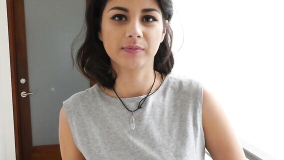 Сводный брат трахнул сестру в волосатую киску